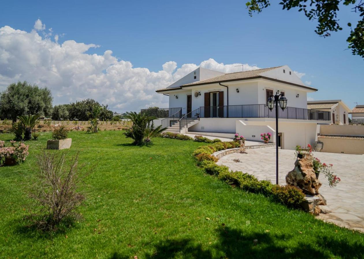 Casa Vacanze Il Mandorlo Шикли Экстерьер фото